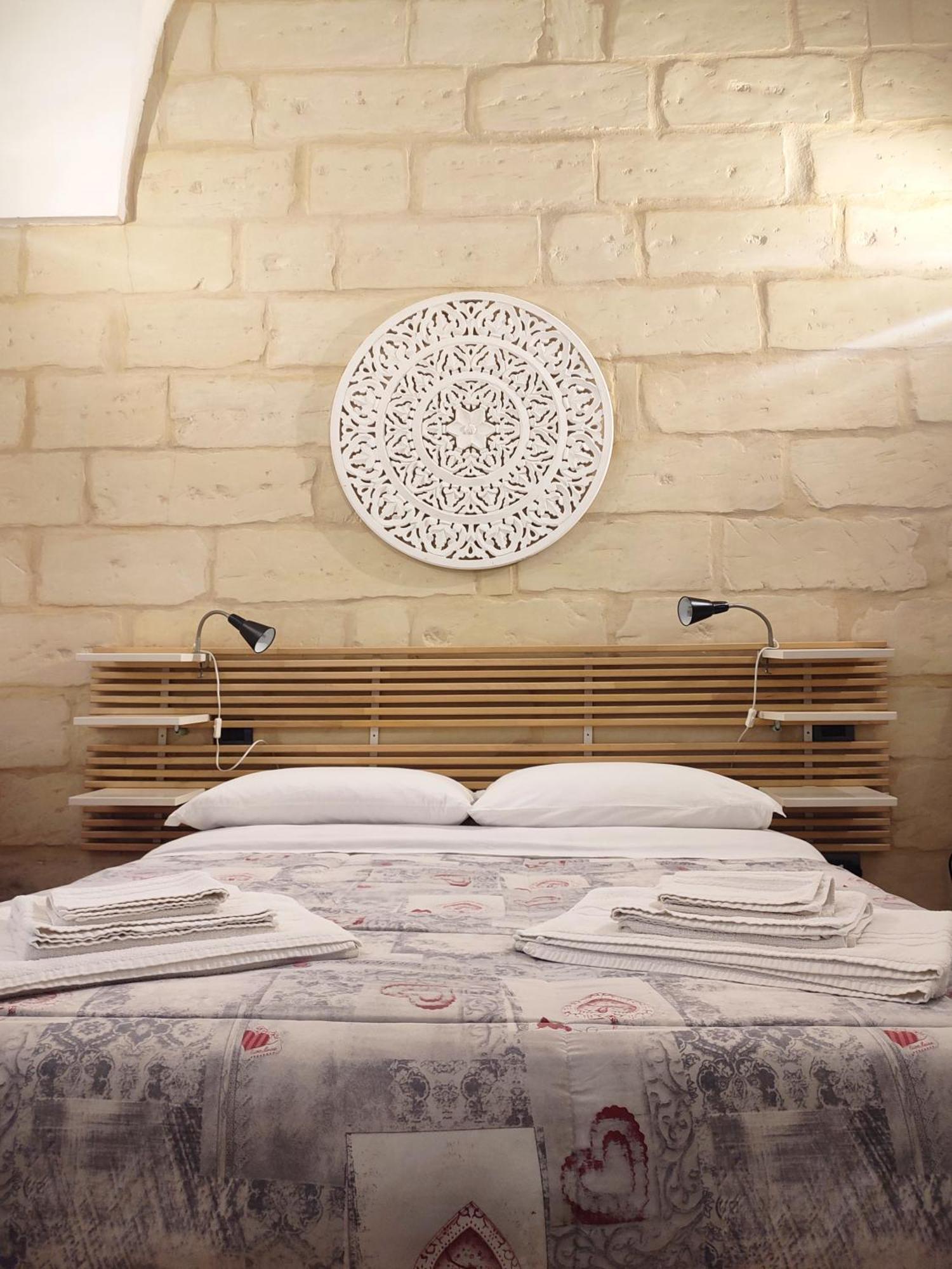B&B Lecce Holidays エクステリア 写真